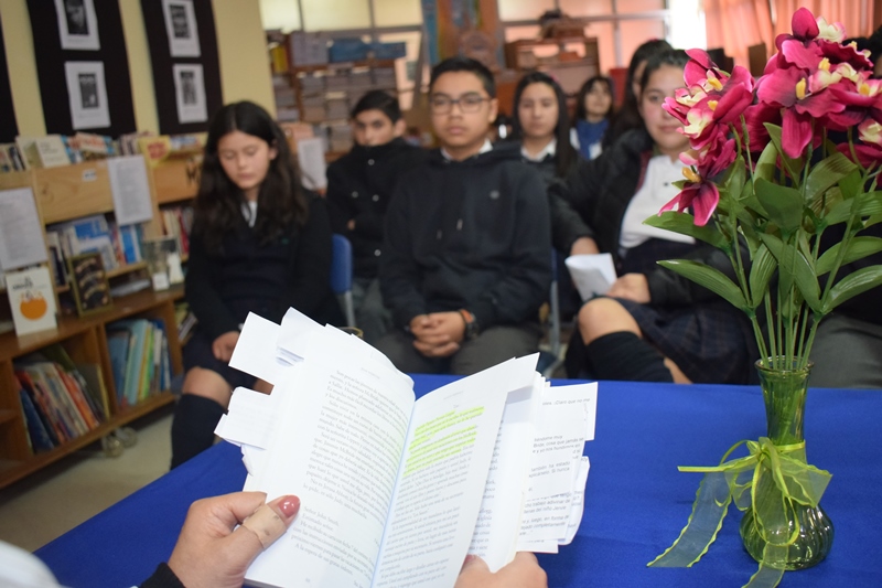 Encuentro literario con estudiantes